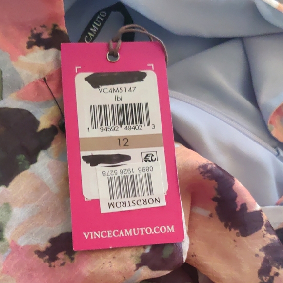 Vince Camuto Multicolor Dress NWT - Picture 3 of 7